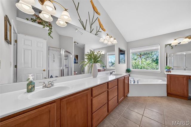 27 Carlton Lake Court, Wentzville, MO 63385