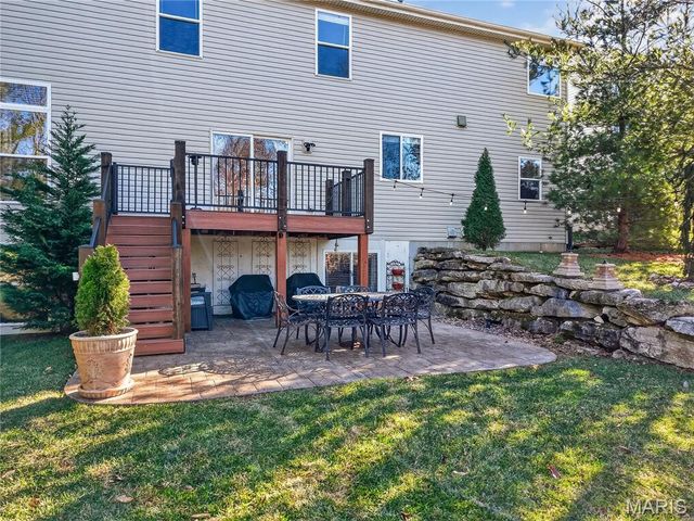 27 Carlton Lake Court, Wentzville, MO 63385