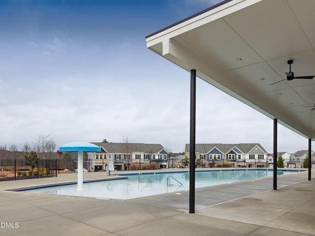 1516 Briar Brook Lane, Zebulon, NC 27597