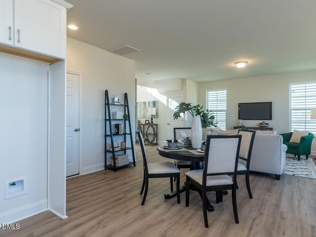 1516 Briar Brook Lane, Zebulon, NC 27597