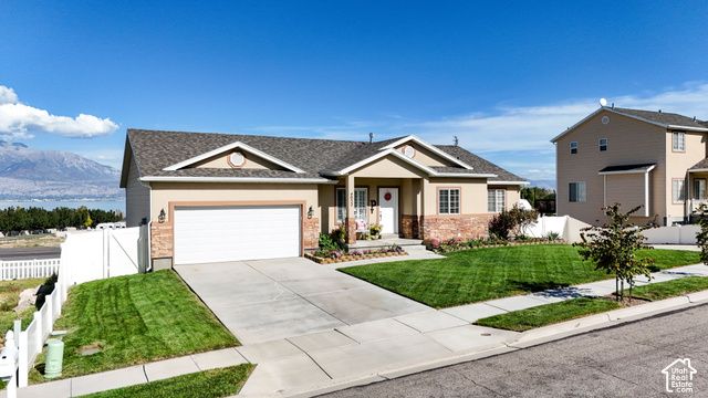 4052 S MONTEGO DR, Saratoga Springs, UT 84045