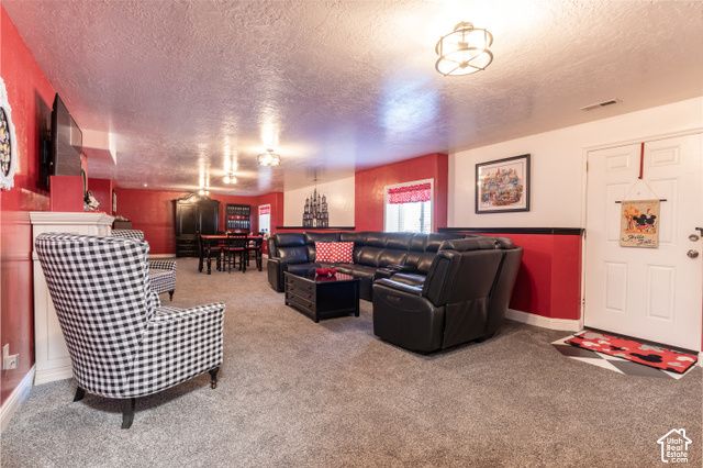 4052 S MONTEGO DR, Saratoga Springs, UT 84045