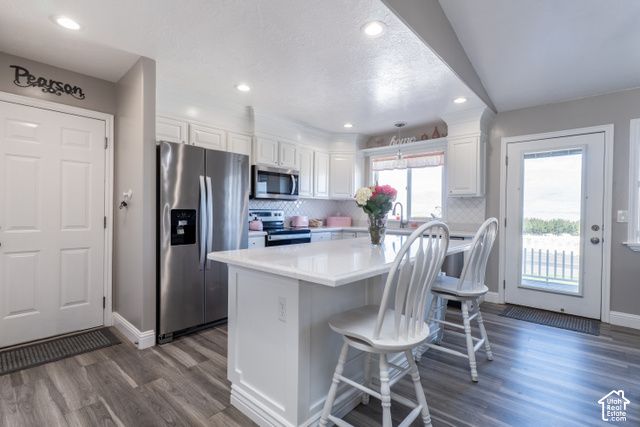4052 S MONTEGO DR, Saratoga Springs, UT 84045