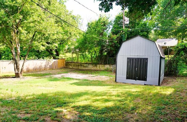 3429 Willowcrest Drive, North Richland Hills, TX 76117