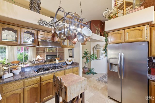 5715 Valley Street, Bakersfield, CA 93306