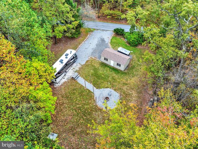 750 MOUNTAIN RD, Hamburg, PA 19526