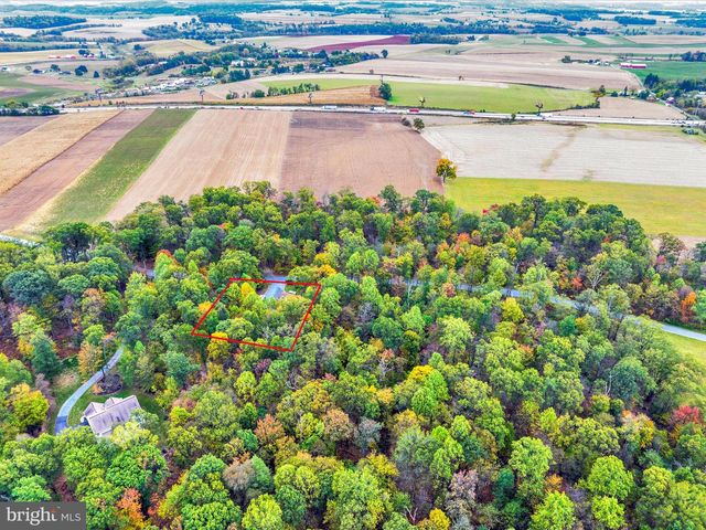 750 MOUNTAIN RD, Hamburg, PA 19526