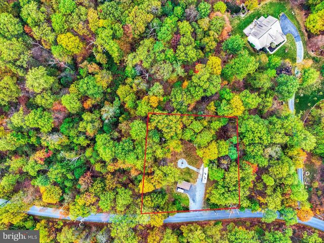 750 MOUNTAIN RD, Hamburg, PA 19526