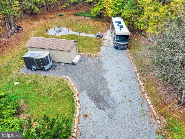 750 MOUNTAIN RD, Hamburg, PA 19526