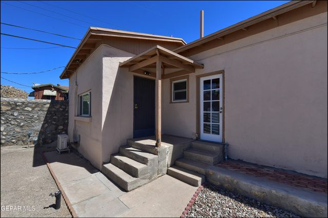 5107 RAYMOND JAYS Road, El Paso, TX 79903