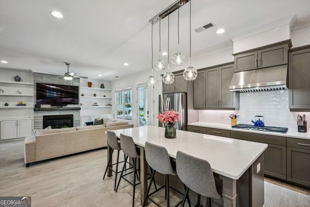 1921 Red Eagle Walk NW, Atlanta, GA 30318