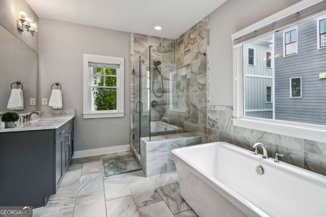 1921 Red Eagle Walk NW, Atlanta, GA 30318