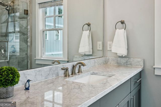 1921 Red Eagle Walk NW, Atlanta, GA 30318
