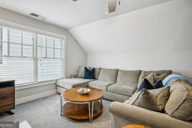 1921 Red Eagle Walk NW, Atlanta, GA 30318