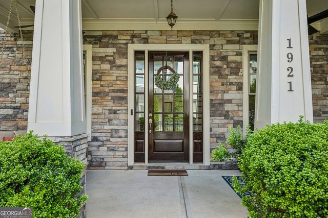 1921 Red Eagle Walk NW, Atlanta, GA 30318