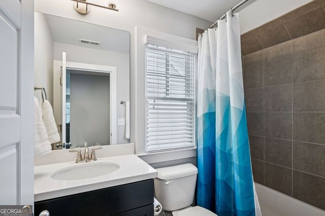 1921 Red Eagle Walk NW, Atlanta, GA 30318