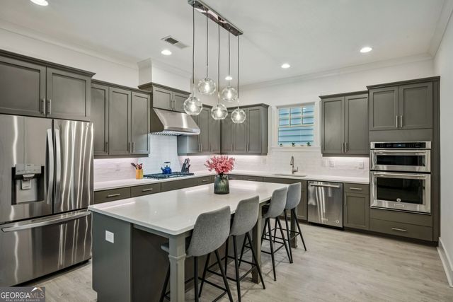 1921 Red Eagle Walk NW, Atlanta, GA 30318