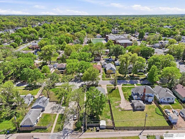 3342 W Street, Lincoln, NE 68503