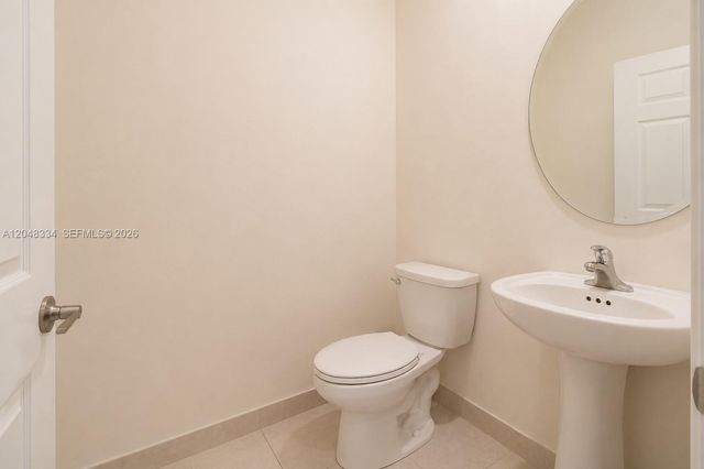 10934 W 33rd Way, Hialeah, FL 33018
