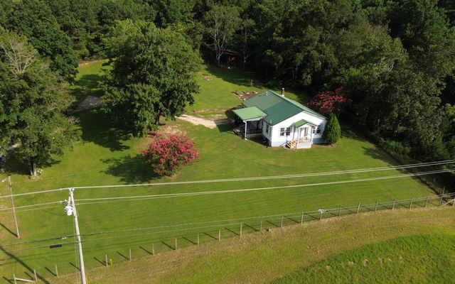 14656 Rhea County Highway, Evensville, TN 37332