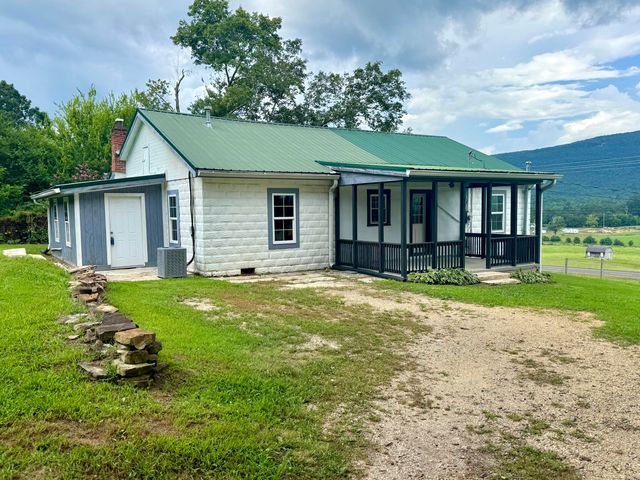 14656 Rhea County Highway, Evensville, TN 37332
