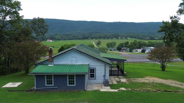 14656 Rhea County Highway, Evensville, TN 37332