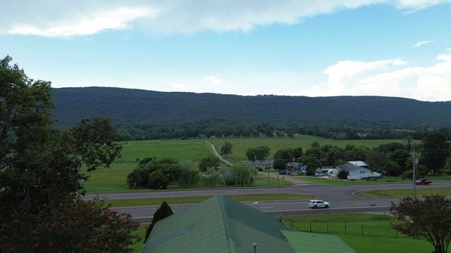 14656 Rhea County Highway, Evensville, TN 37332