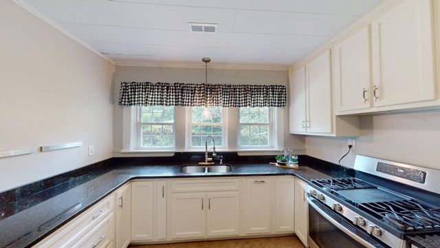 14656 Rhea County Highway, Evensville, TN 37332