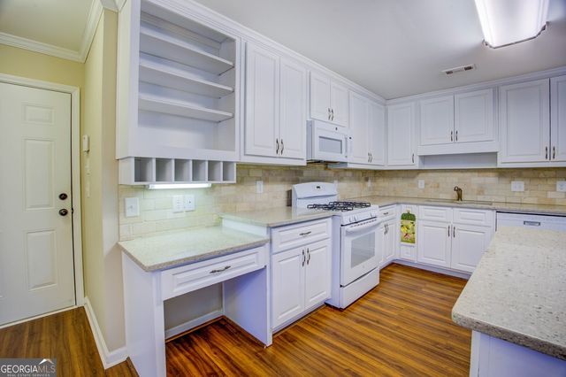 480 Georgian Hills Drive, Lawrenceville, GA 30045