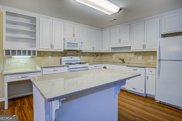 480 Georgian Hills Drive, Lawrenceville, GA 30045