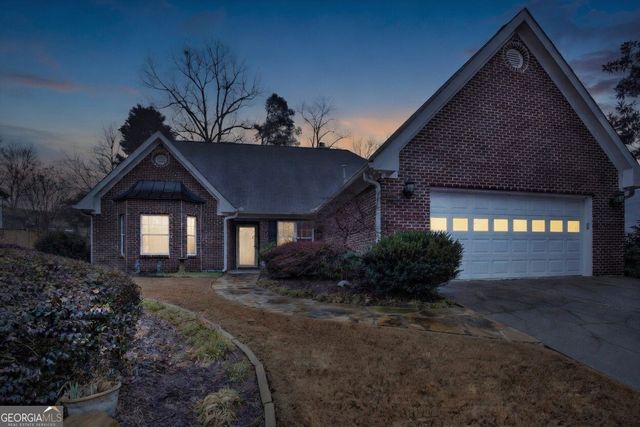 480 Georgian Hills Drive, Lawrenceville, GA 30045
