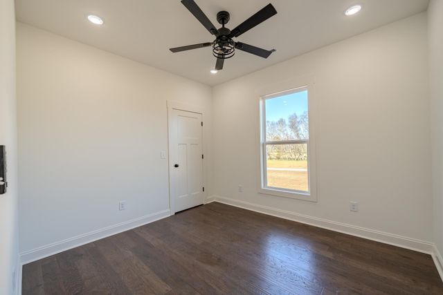 100 BELVEDERE CIR, Savannah, TN 38372