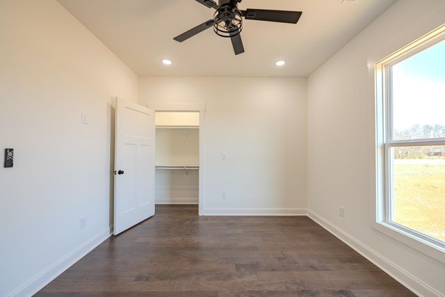 100 BELVEDERE CIR, Savannah, TN 38372