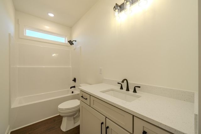 100 BELVEDERE CIR, Savannah, TN 38372