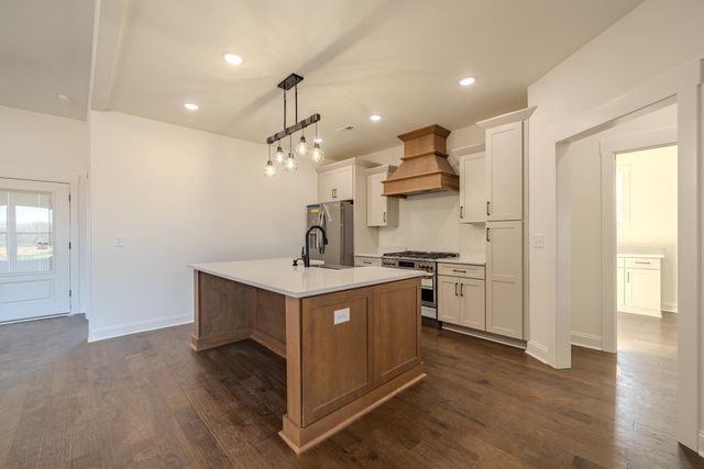 100 BELVEDERE CIR, Savannah, TN 38372