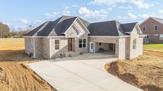 100 BELVEDERE CIR, Savannah, TN 38372