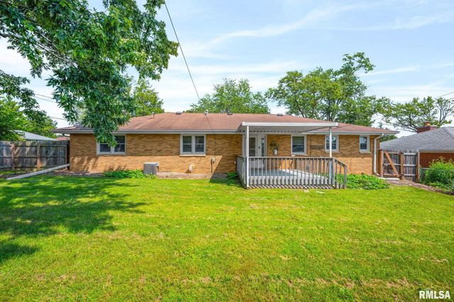 4733 N LAUREL Drive, Peoria, IL 61614