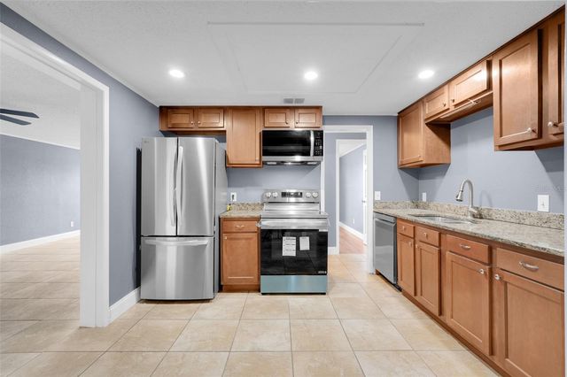 722 EAGLE AVENUE, Longwood, FL 32750