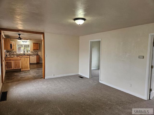 445 W 19th Street, Idaho Falls, ID 83402