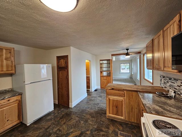 445 W 19th Street, Idaho Falls, ID 83402