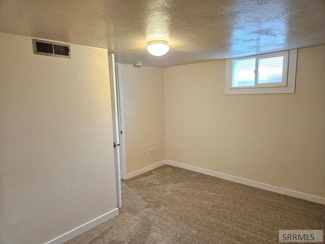 445 W 19th Street, Idaho Falls, ID 83402