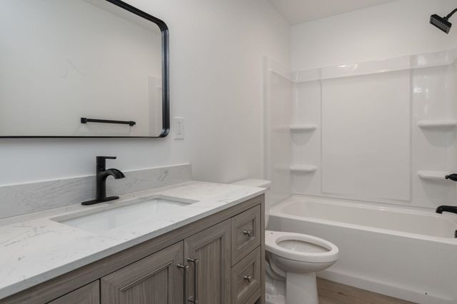 1548 KYLIE SUEROO COURT, North Pole, AK 99705