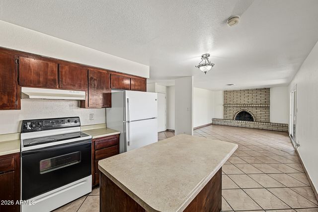 3824 N 86TH Lane, Phoenix, AZ 85037