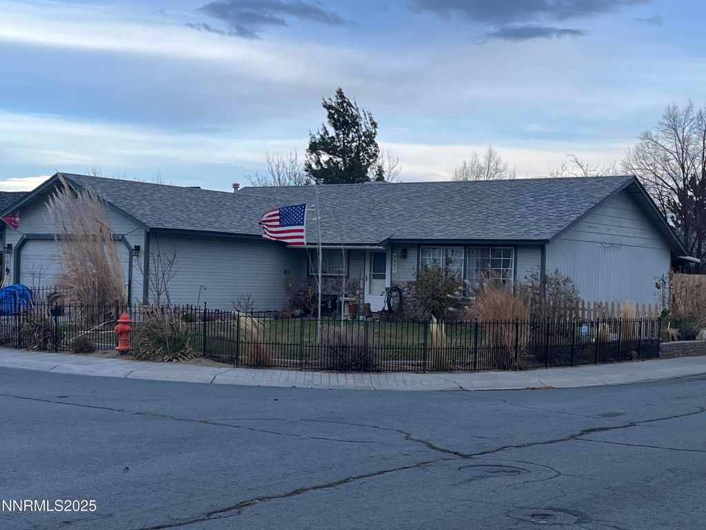 2613 Pinion Pine Drive, Carson City, NV 89706