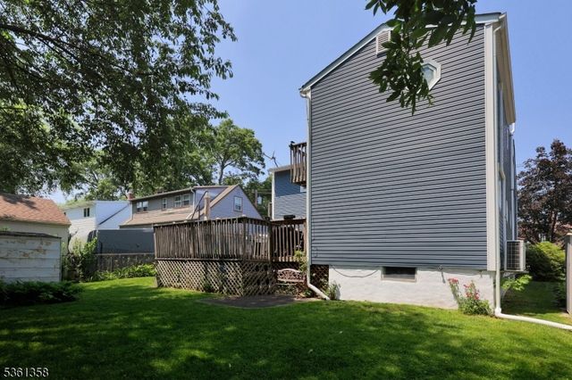 992 Milton Blvd, Rahway City, NJ 07065