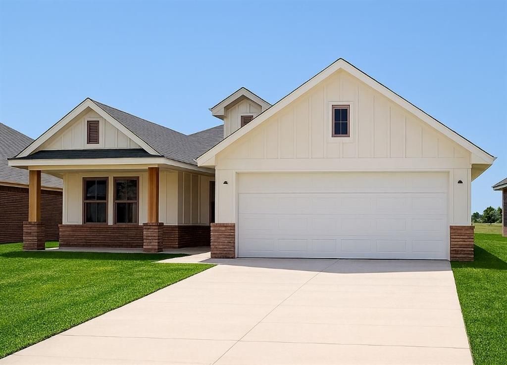 625 Honey Springs Lane, Shawnee, OK 74804