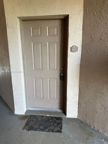 2846 S University Dr 4204, Davie, FL 33328