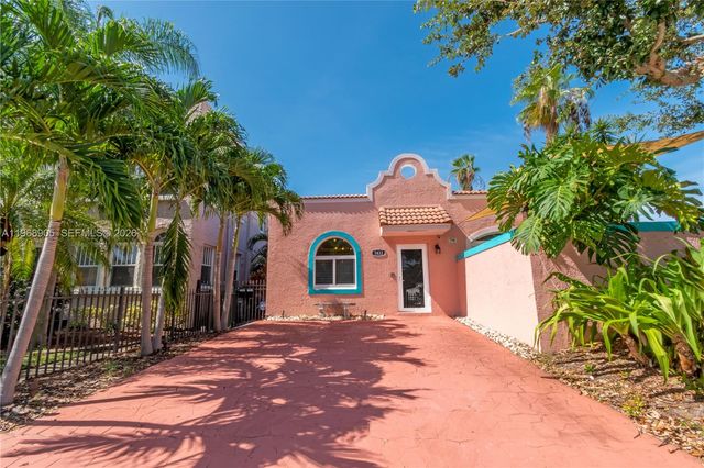 1633 Tyler Street, Hollywood, FL 33020