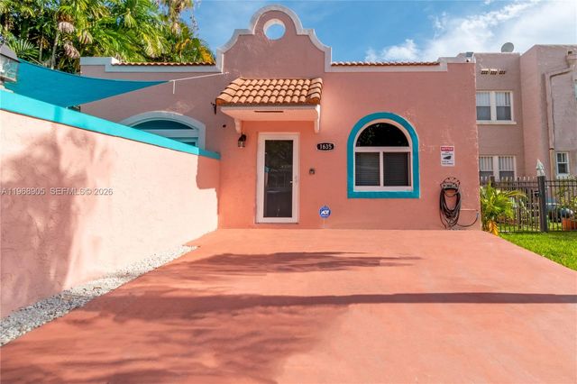 1633 Tyler Street, Hollywood, FL 33020