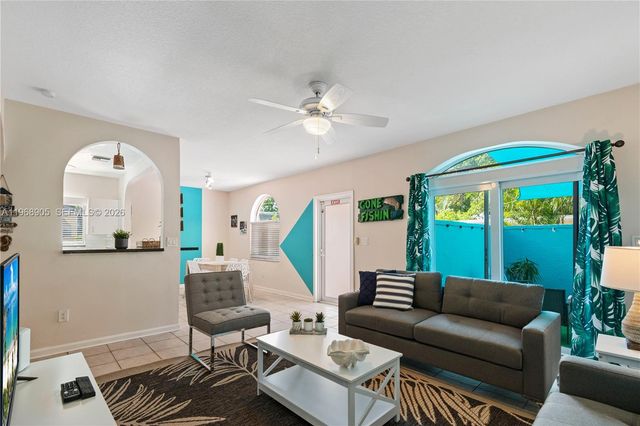 1633 Tyler Street, Hollywood, FL 33020